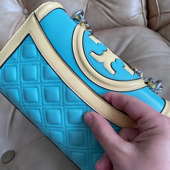 Tory Burch Fleming Quilted Patent Leather Convertible Shoulder Bag - Picture 5 of 15